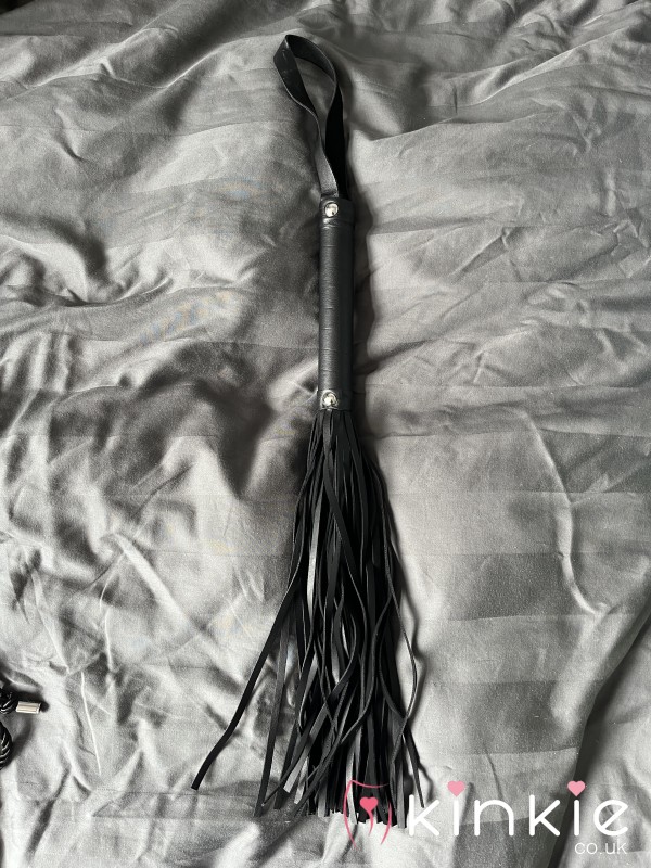 WELL USED FLOGGER 5 STAR ⭐ ⭐️⭐️⭐️⭐️ REVIEWS
