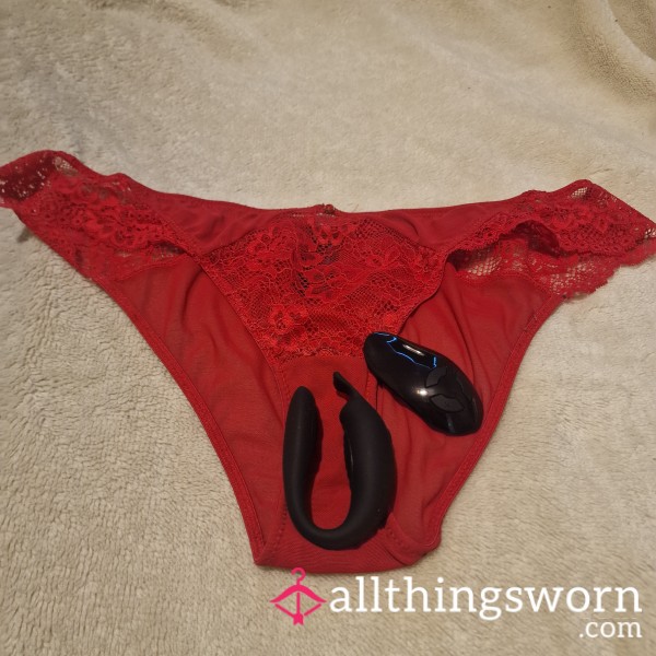 Well Used Internal And Clitor*l Vibrator 😈