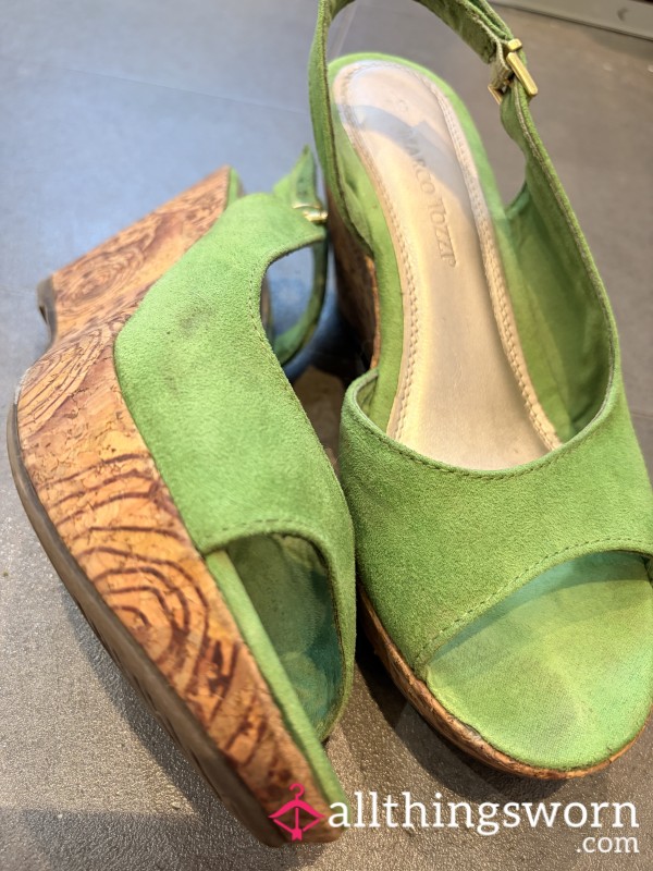 12 HOURS - MOVING Well-used Heels - Soft, Broken-in Suede