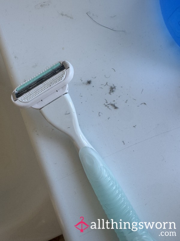 🌶️Well Used Razor🌶️