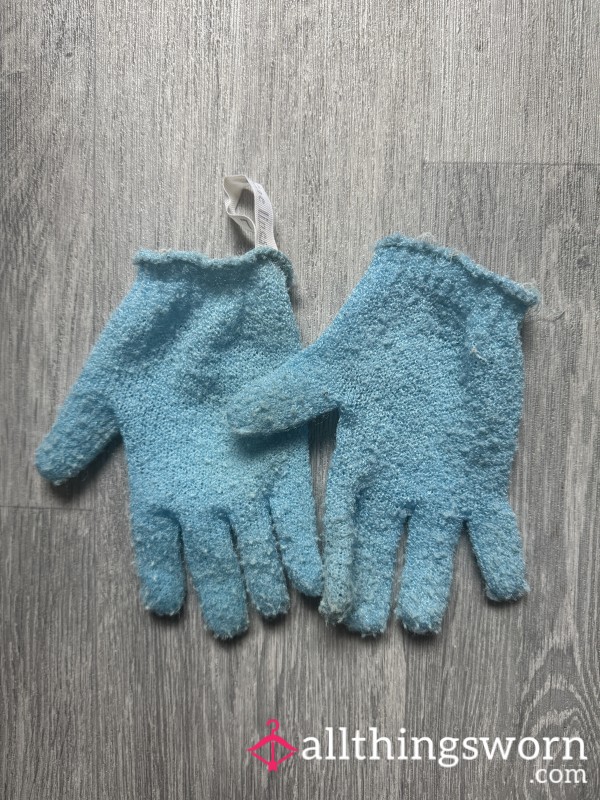 Well Used Shower Exfoliating Gloves🧤💦🙈