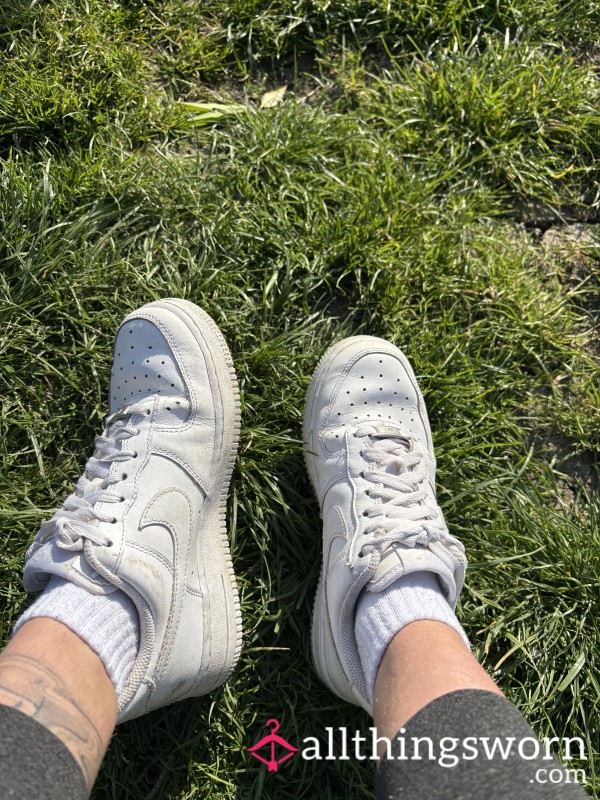 Laurens Loved Trainers 🩷