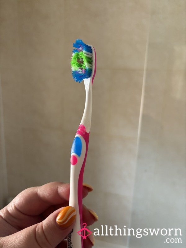 Well Used Toothbrush 🪥