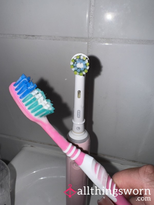 Well Used Toothbrush💋
