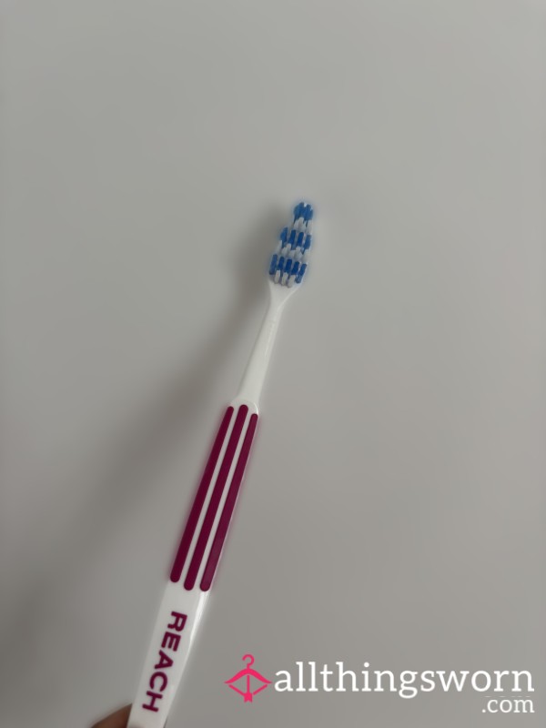 Well-Used & Wet Just For You – My Personal Toothbrush 💋