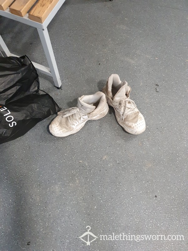 Well Used&Worn  Dirty Adidas Sneakers Trainers