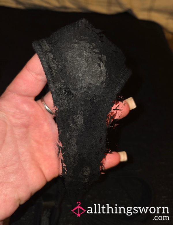 ✨ Well-Worn 3 Day Thong ✨
