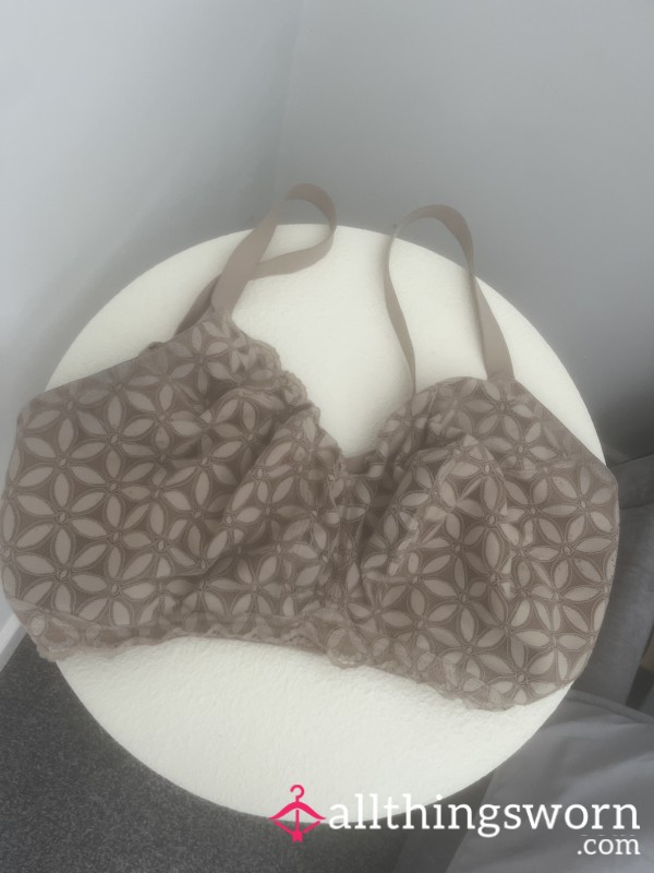 Well Worn 36GG Bralette