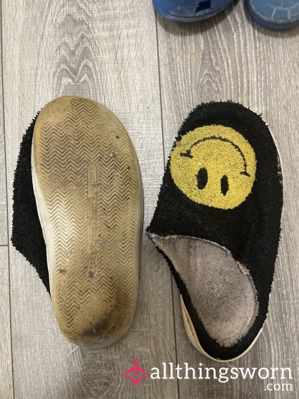 Well Worn 4 Year Old Slipped