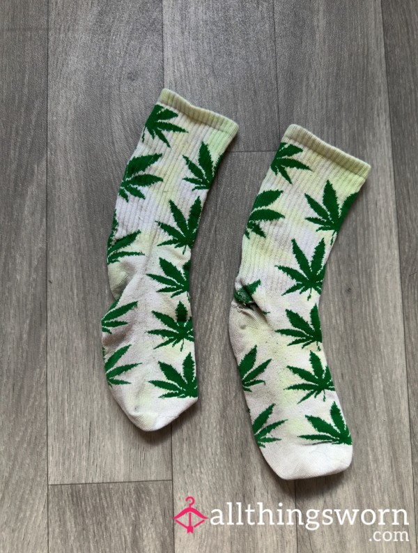 Well Worn 420 Weed Socks