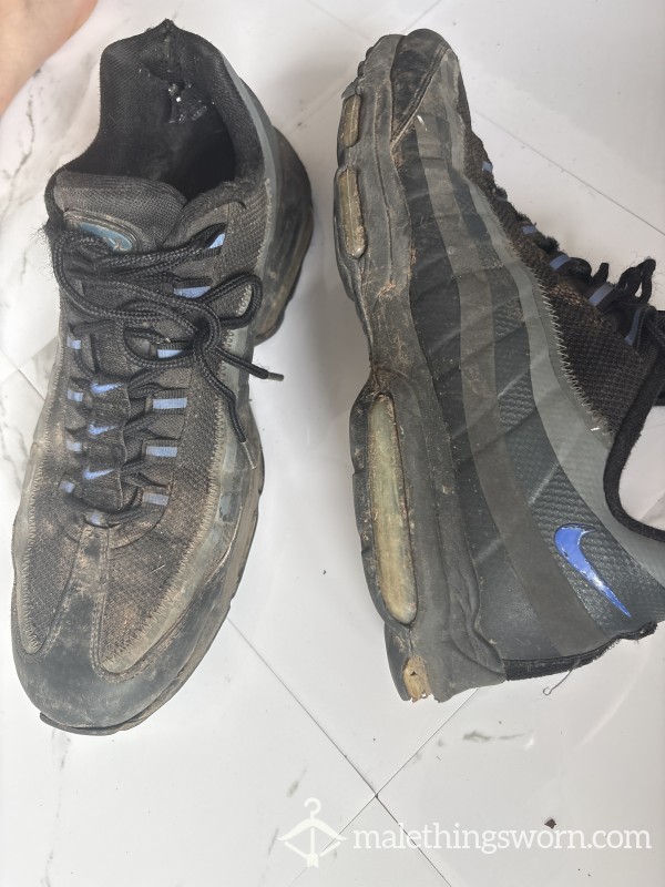 Well Worn Air Max (size 11)