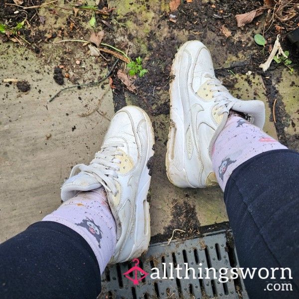 Well Worn & Loved Nike Air Max 90's 🤍