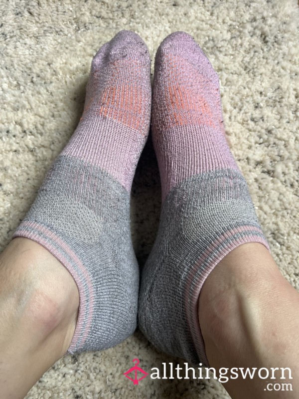 Well Worn And Adorable Pink No Show Socks Can Be Worn Upto 4 Days For You