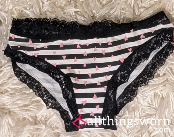 🤍🩷🖤 Well-Worn Black/White Striped Hipster Cheekies, Size XS 🤍🩷🖤