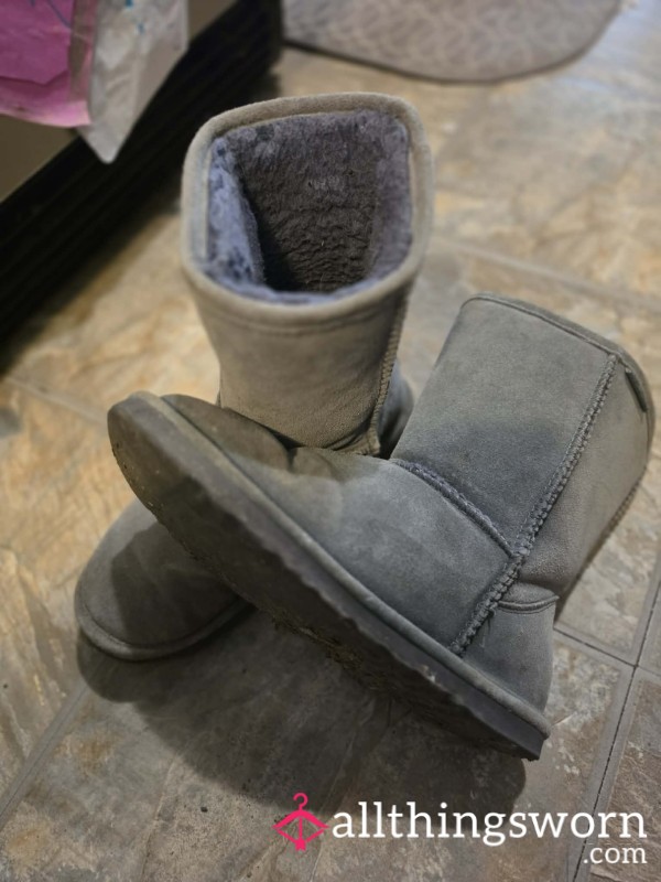 Well Worn Bear Paw Boots 😌 | Soft, Warm & Used