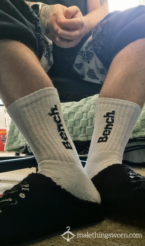 White Bench Crew Socks – Filthy & Straight Off My Size 11 Feet 🐷