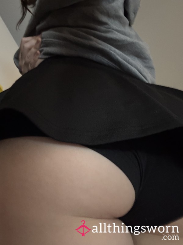 Well-Worn Black Athletic Skirt With Shorts