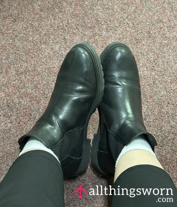 Well Worn Black Boots- Beg To Worship What I’ve Walked In