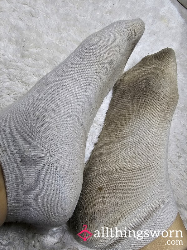 🧦 Well-Worn White Work Socks