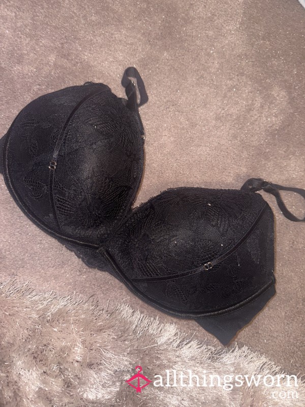 Well Worn Black Lace Push Up Bra Size 34C