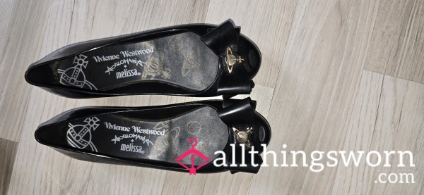 Well Worn Black Melissa Flats