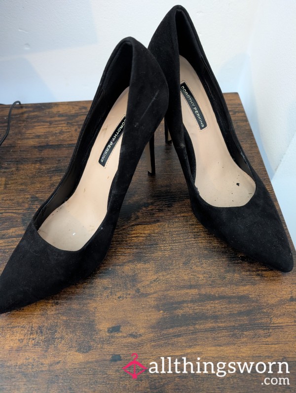 Well Worn, Black Stilettos, Size 7uk