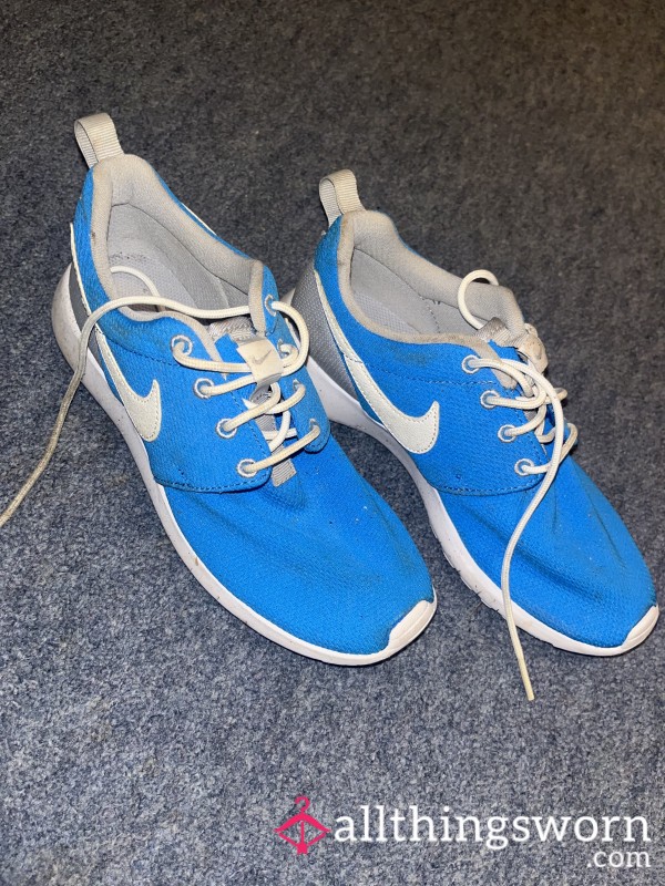 Well Worn Blue Nike Trainers – Sweaty & Sporty