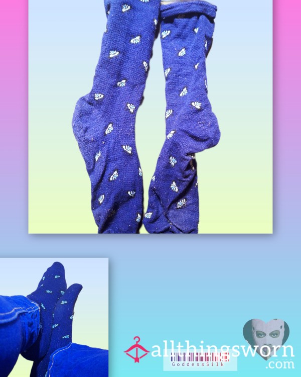 Well-Worn Blue Patterned Socks – GoddessSilk 👣💙
