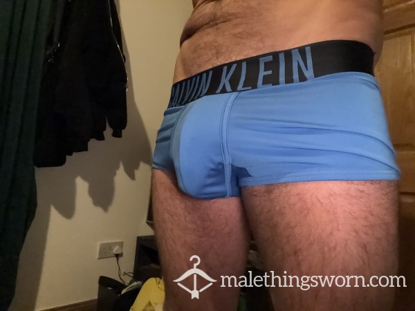 Well Worn Calvin’s 3 Days Including Gym