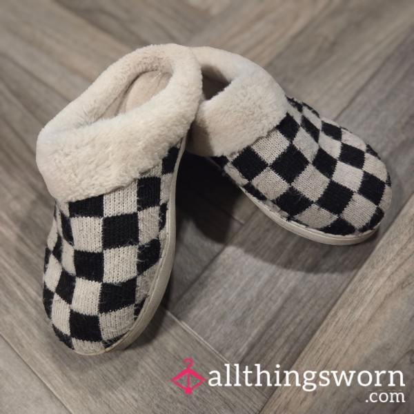 Well Worn Checkerboard Millennial House Slippers - Women's 8