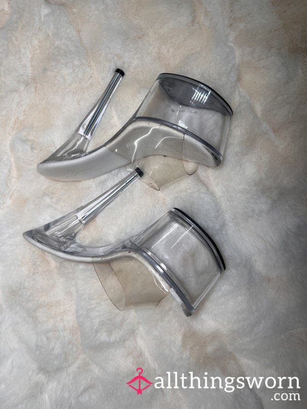 Well-Worn Clear Pleasers – Heavy Use, Real Sweat, Zero Filters ❤️