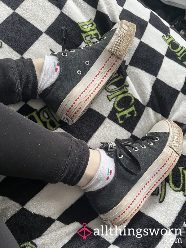 Well Worn Converse For Over 4 Years 😍