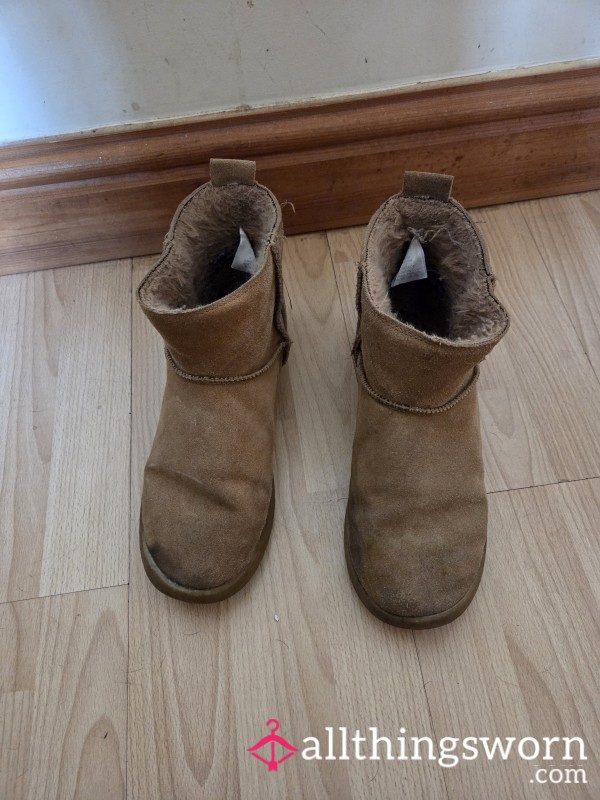 Well Worn Dirty Boots