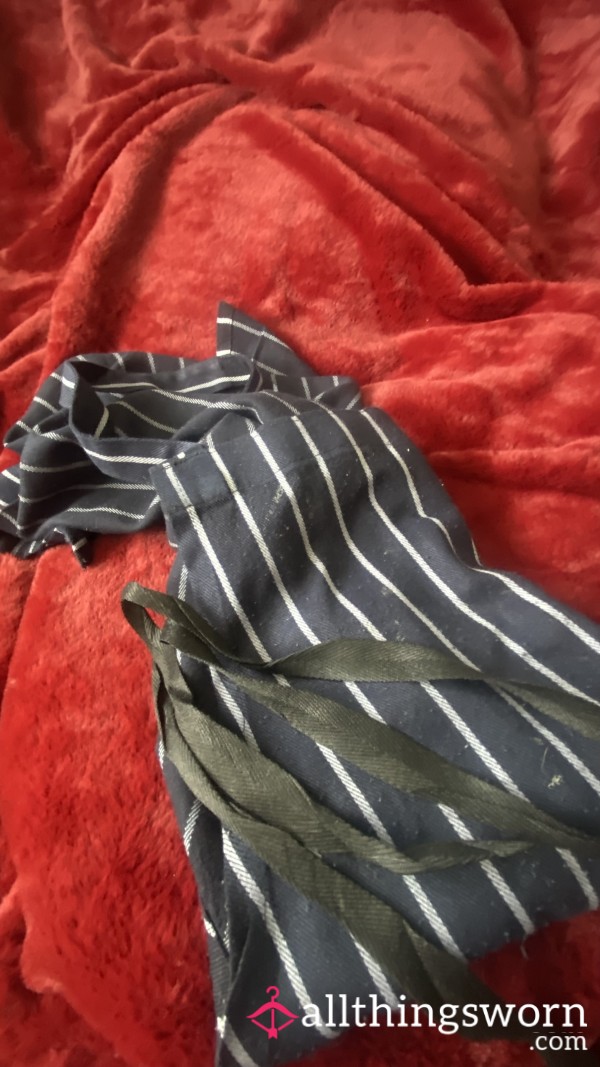 Well-Worn Dirty Chef’s Apron – Full Of Flavour & Filth