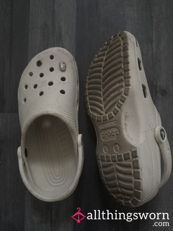 Well Worn Dirty Cream Crocs☺️
