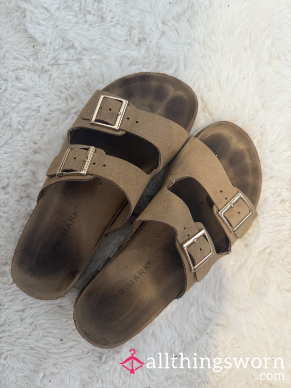 Well Worn Dirty Sandals ❤️