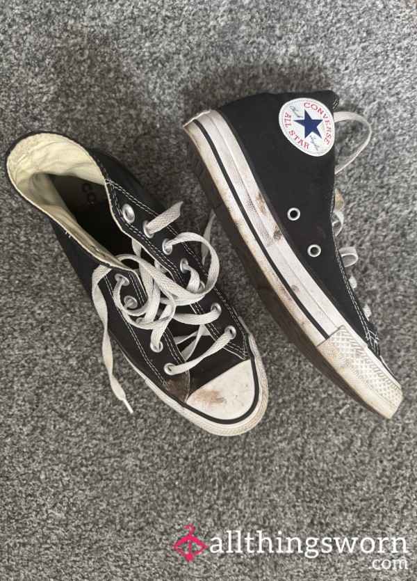 👟Well-worn Dirty Smelly Converse- Owned For 5 Years👟🦶🏾