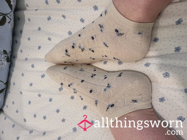 Well Worn Dirty Sweaty Smelly Obsession Socks