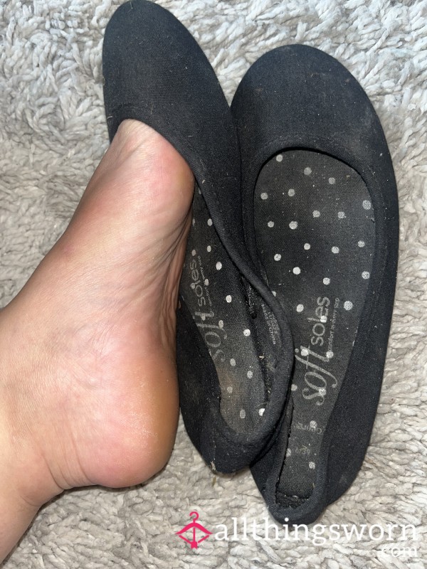 Well Worn Dolly Shoes 👣