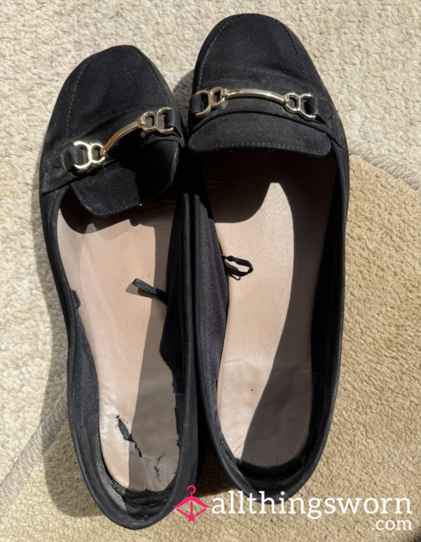 Well Worn Flats💖