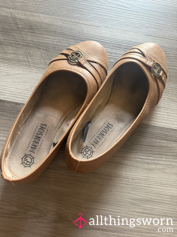 Well-worn Flats – Dirty  Size7