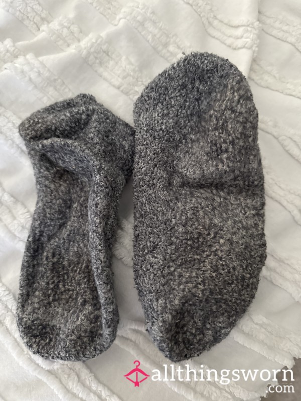 Well Worn Fluffy Ankle Socks
