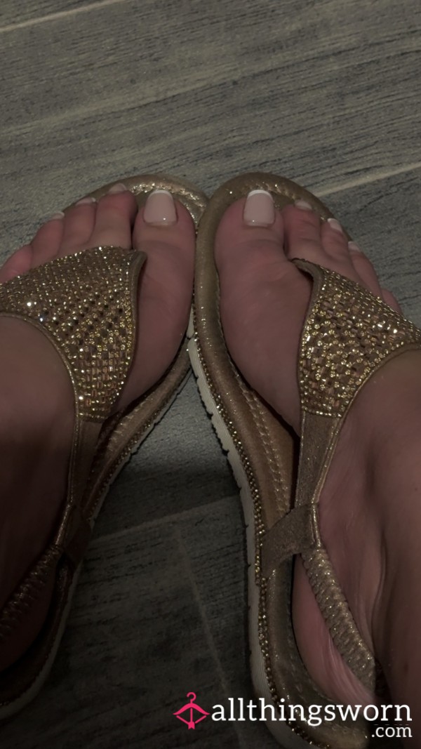 Well Worn Foot Print Rose Gold Sandals ✨