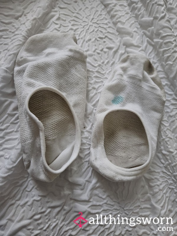 Well Worn For Days Dirty White Foot Socks With An Added Extra Sp*t Of Toothpaste