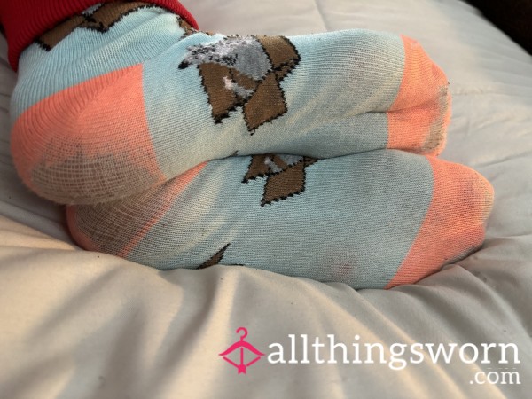 Well-worn Fun Socks Just For You!!🧦💜