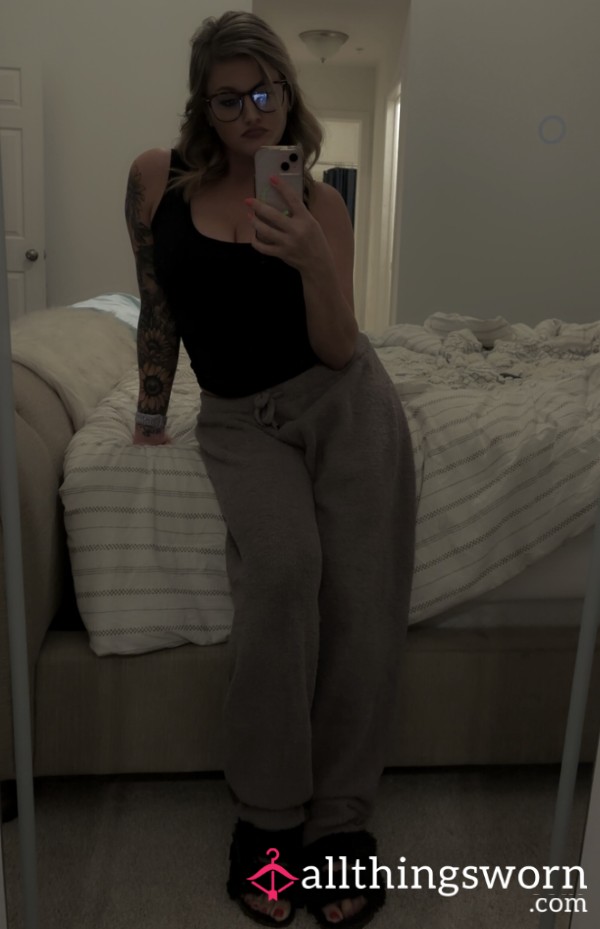 Well Worn Fuzzy Black Slipper Sandals