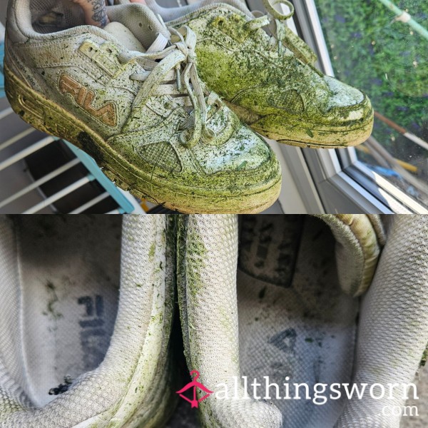Well Worn, Gra**y Filas