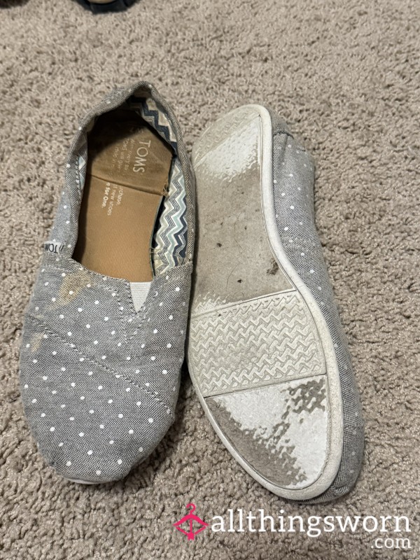 Well Worn Gray Polkadotted Flat Shoes