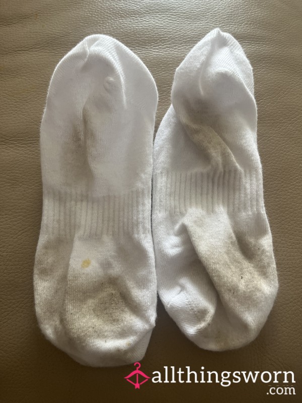 Well Worn Gym White Ankle Socks