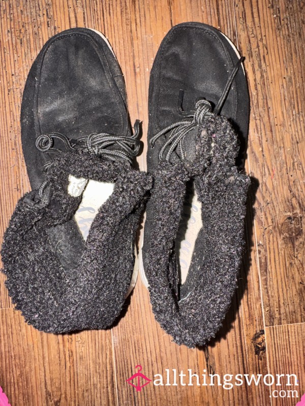 Well-worn Hightop Flats